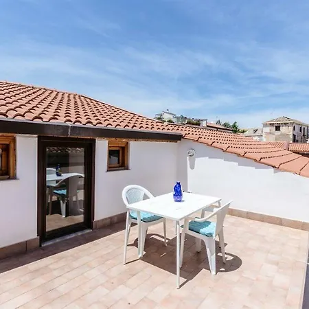 Terrazza Delle Maioliche Apartment *